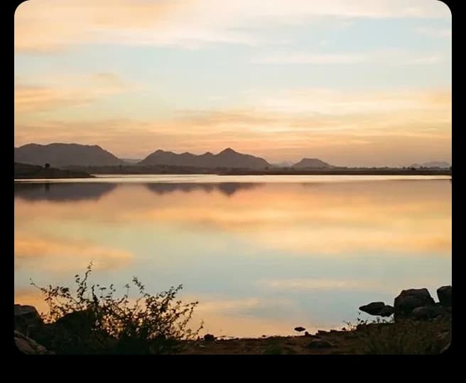Madar Lake glowing at dusk